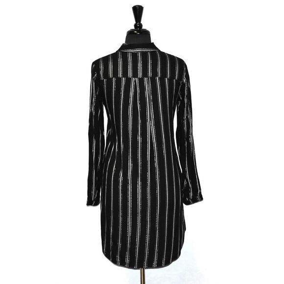A6 NEW BELLA DAHL Black Striped Lurex Rayon Covered Buttons Shirt Dress Size XS - Picture 4 of 7